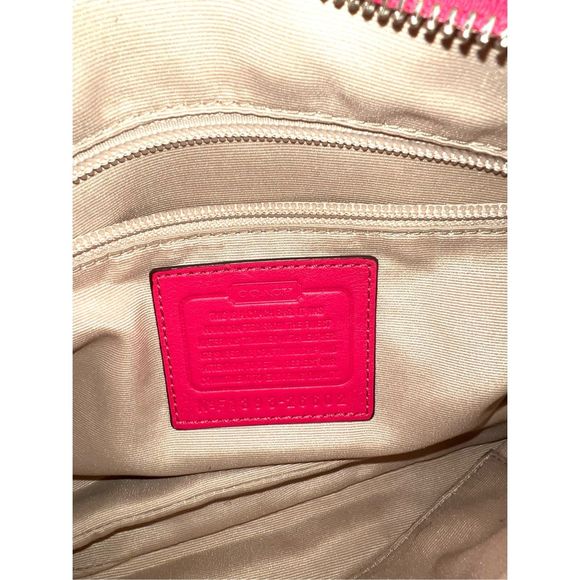 Coach Hobo Handbag Canvas Khaki/Fuchsia Pink Leather In New Condition - Picture 8 of 9